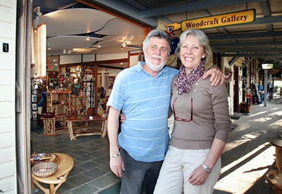 Woodcraft Gallery Les and Marlene
