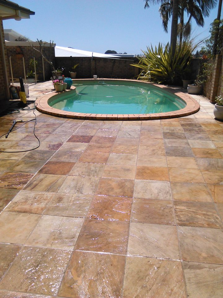 Greg Small Painting - Poolside Pressure Clean