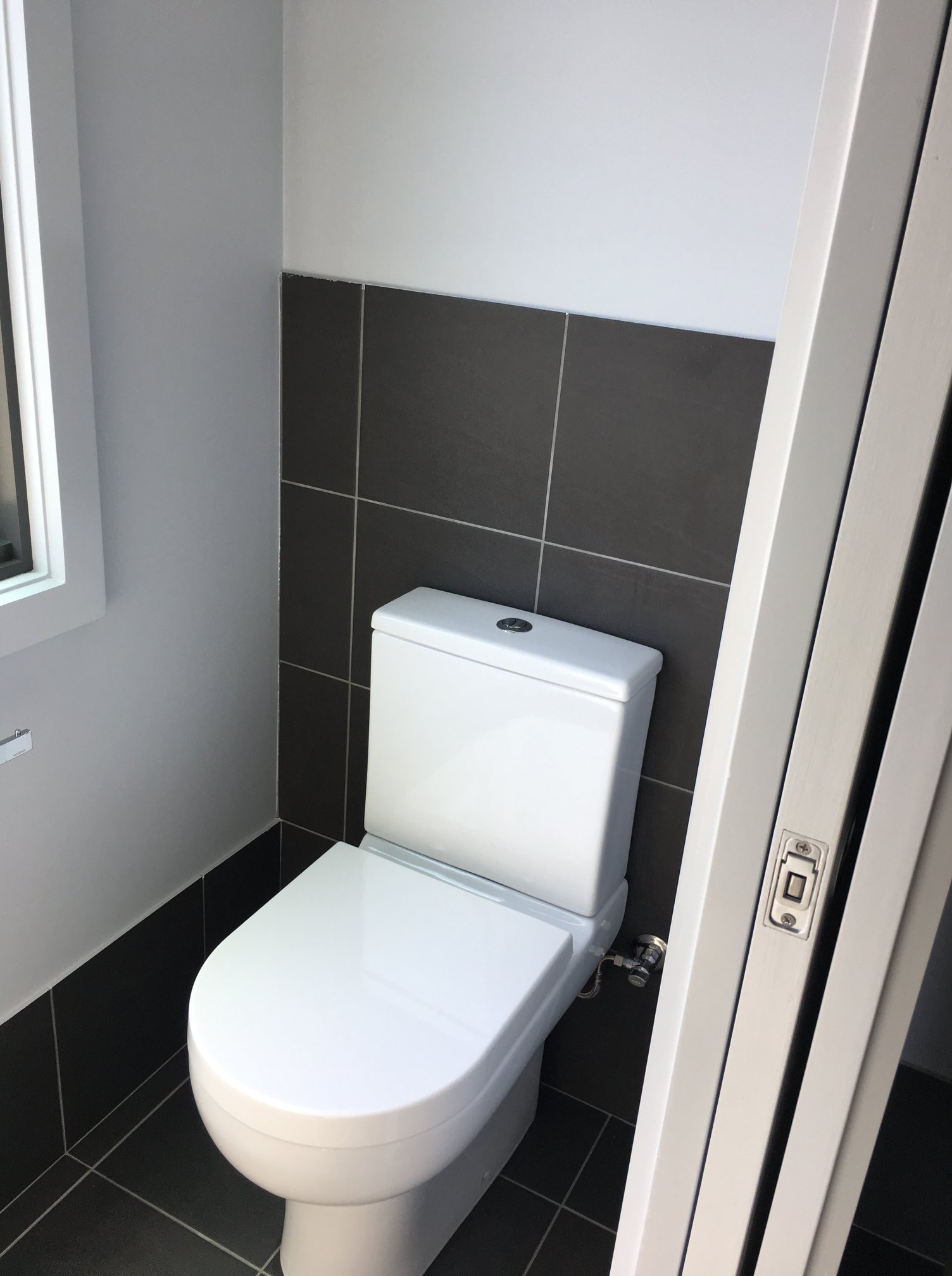 Kingston Tiling Services - Toilet