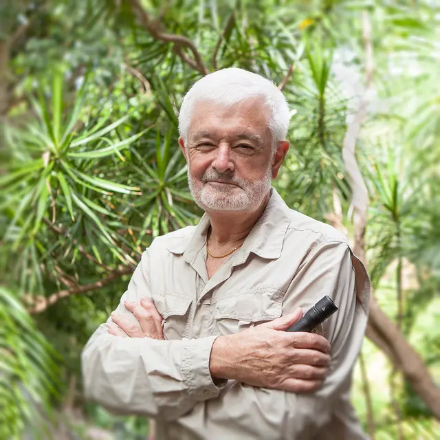 Myxos & Musings - Steve Young